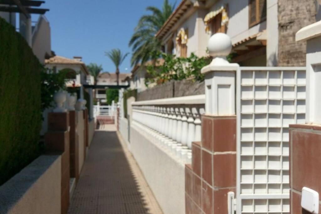شقة La Casa De La Palmera تورّيفيِخا المظهر الخارجي الصورة